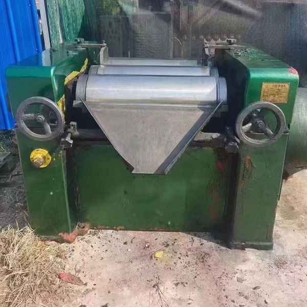 三輥研磨機(jī)